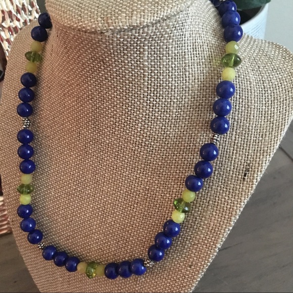 🖐🏻 {Handmade} Lapis Semi-Precious Necklace - Picture 1 of 3